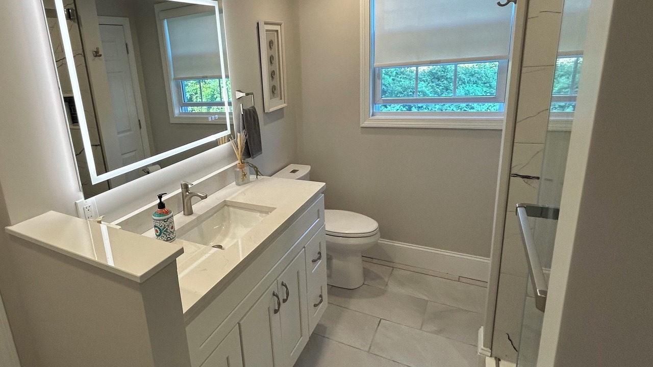 Photo of Bathroom in Point Judith