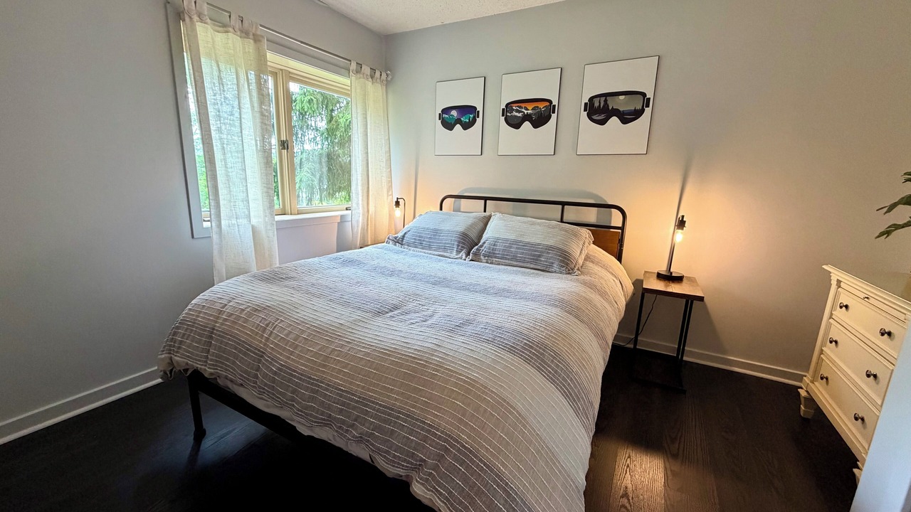 Photo of Bedroom in Great Valley