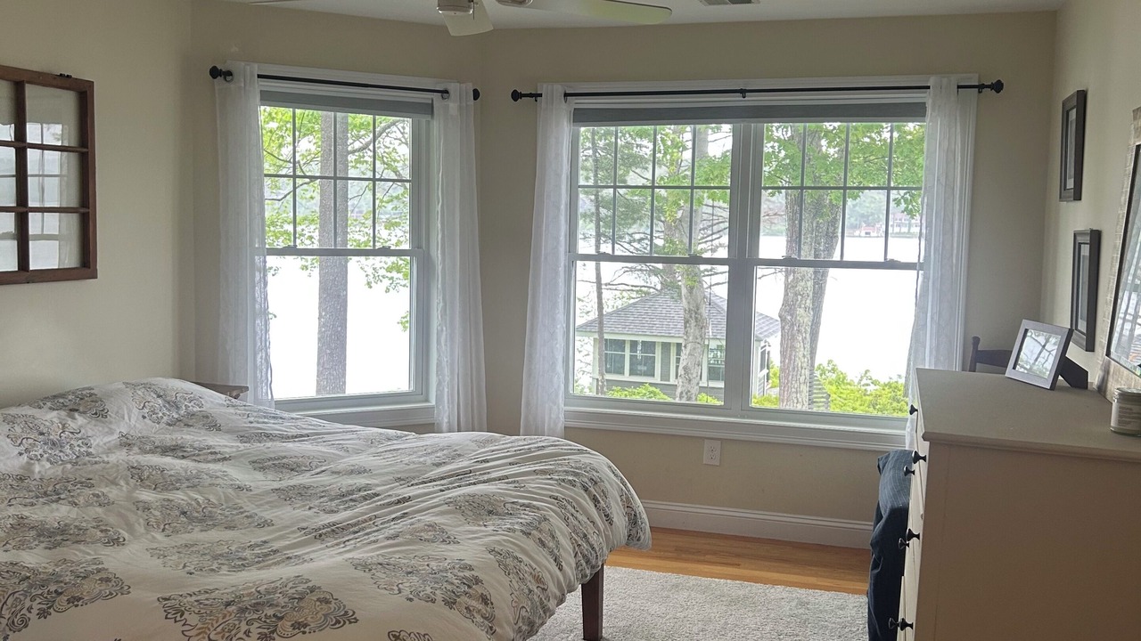 Photo of Bedroom in Wolfeboro