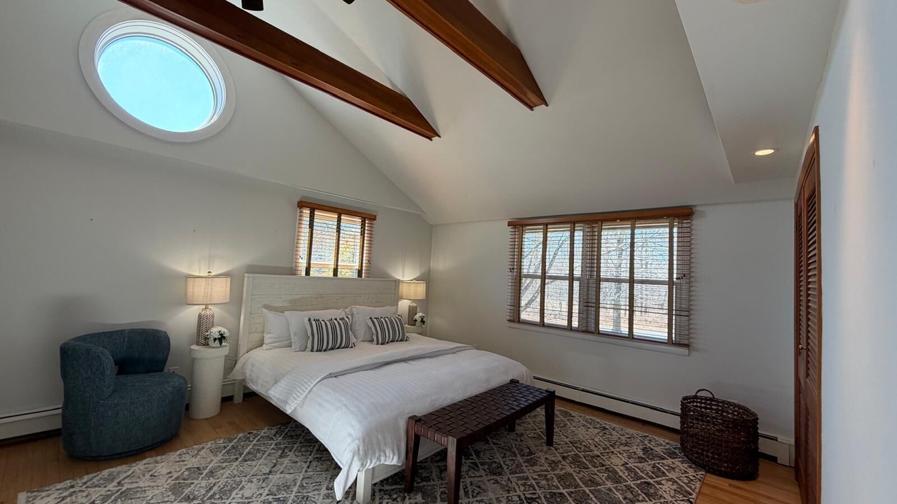 Photo of Bedroom in Sharon