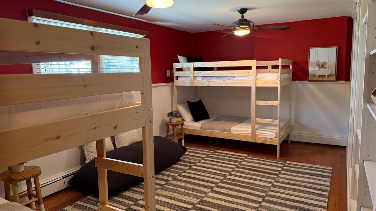 Photo of Bedroom in Sharon