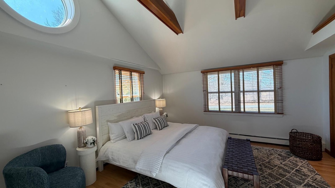 Photo of Bedroom in Sharon