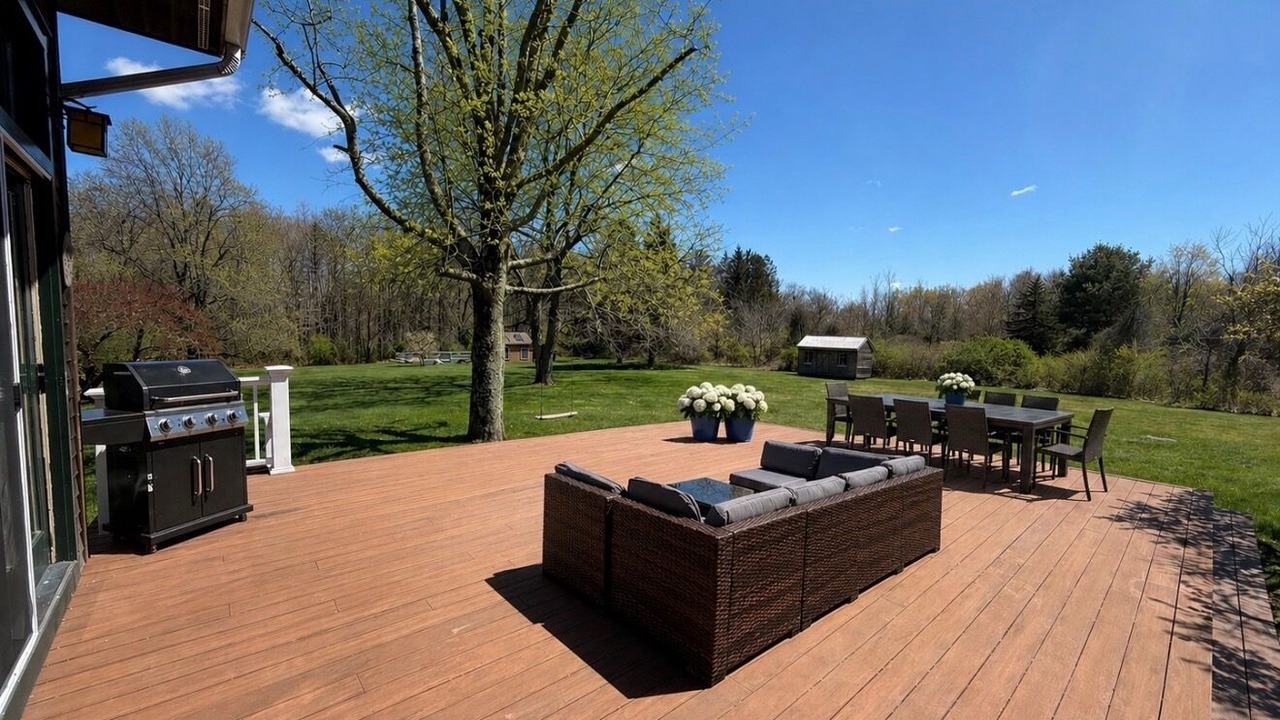 Photo of Outdoor in Sharon