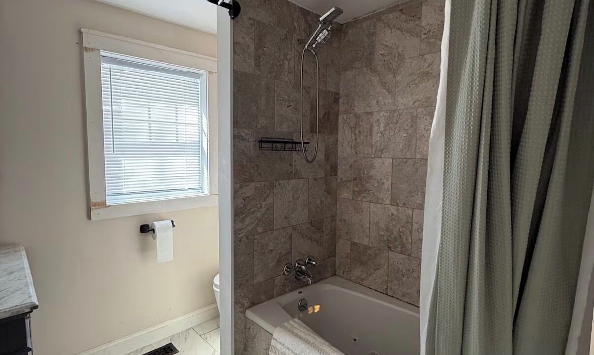 Photo of Bathroom in Lake Arrowhead
