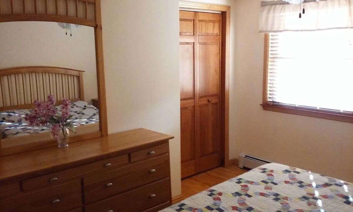 Photo of Bedroom in Isle La Motte