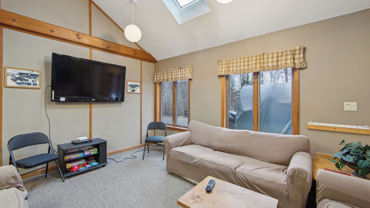 Photo of Livingroom in North Creek