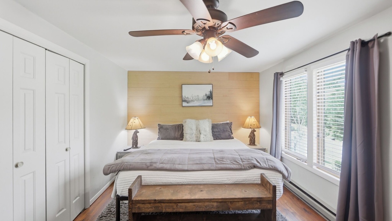 Photo of Bedroom in North Creek