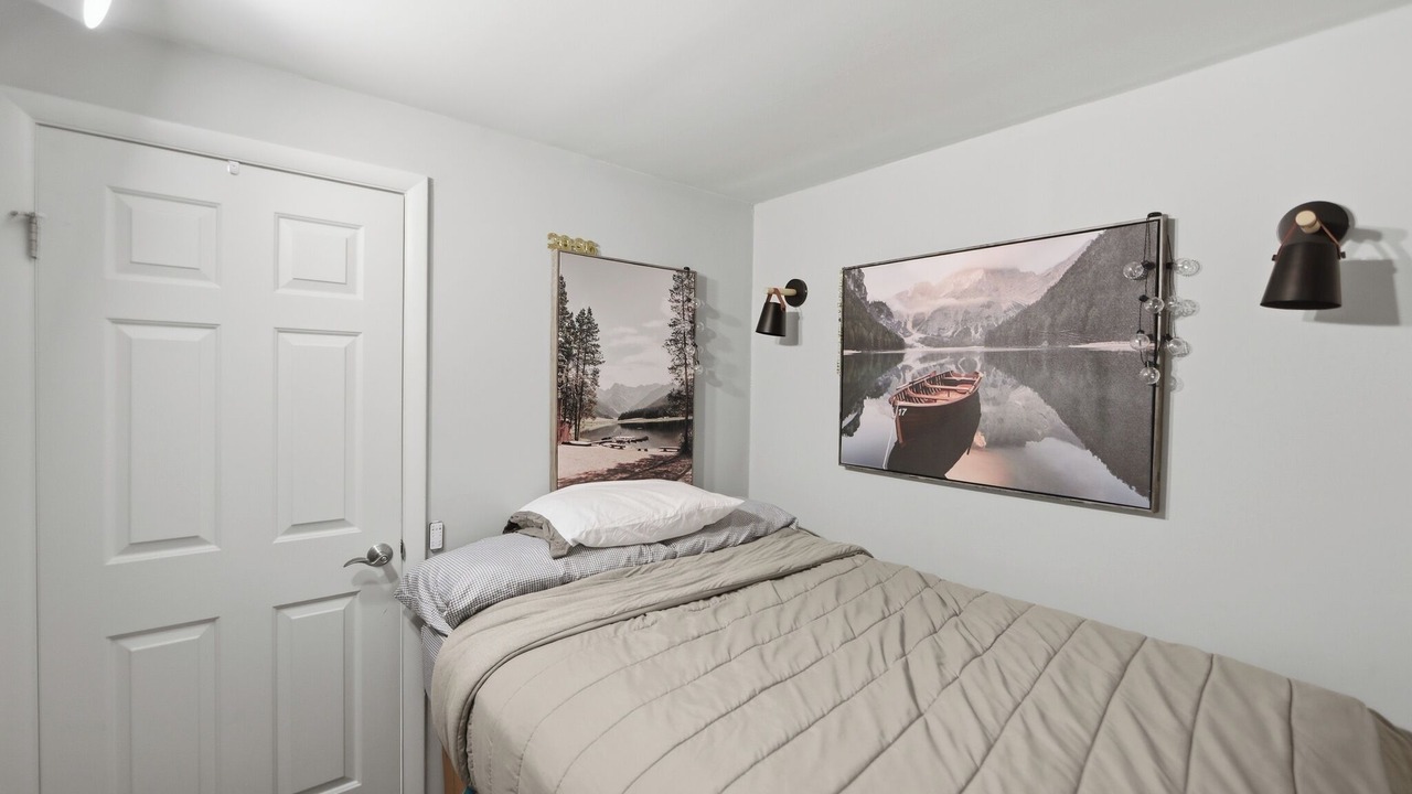 Photo of Bedroom in North Creek