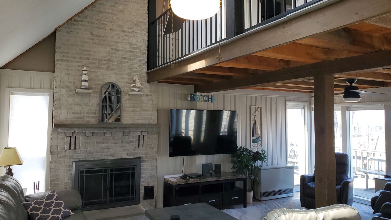 Photo of Livingroom in Sodus Point