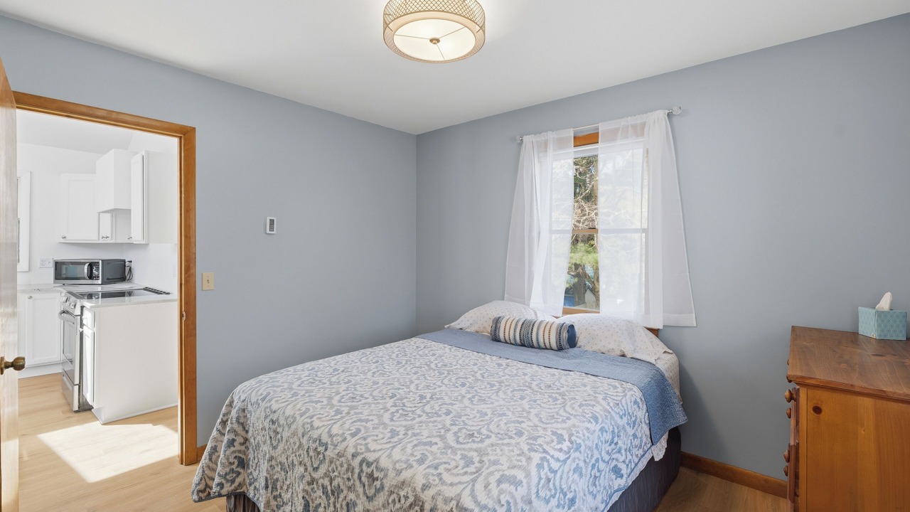Photo of Bedroom in Kenyon