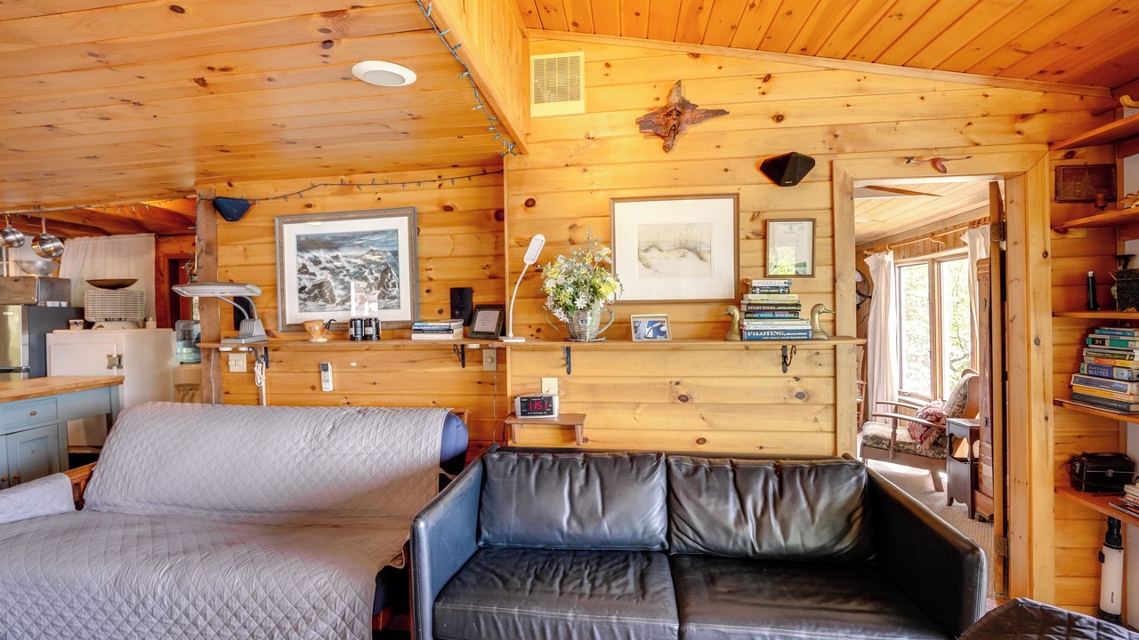 Photo of Livingroom in Berkshire