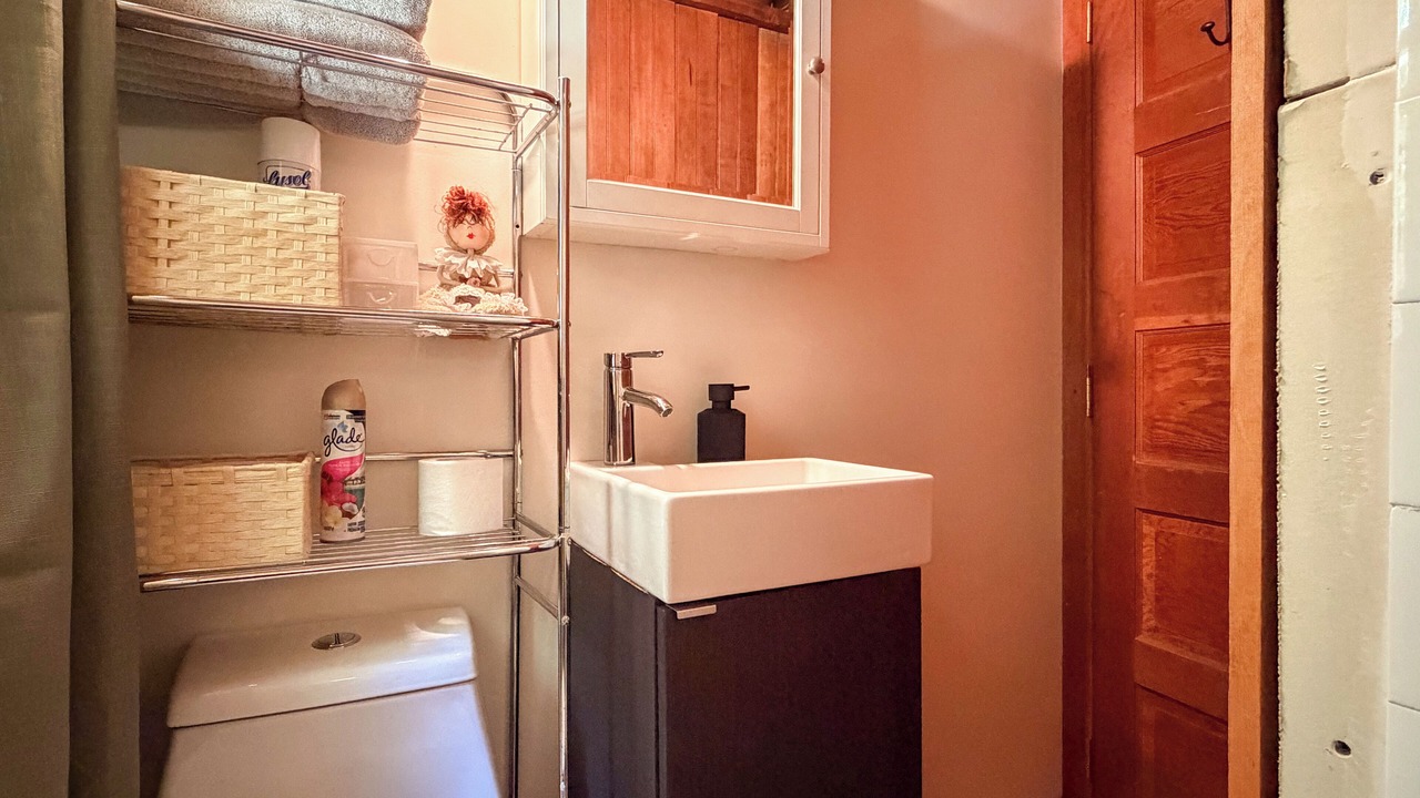 Photo of Bathroom in Sparrow Bush