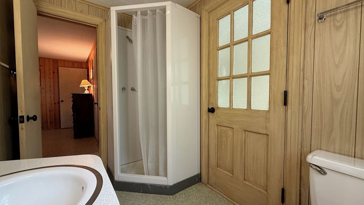 Photo of Bathroom in Alton