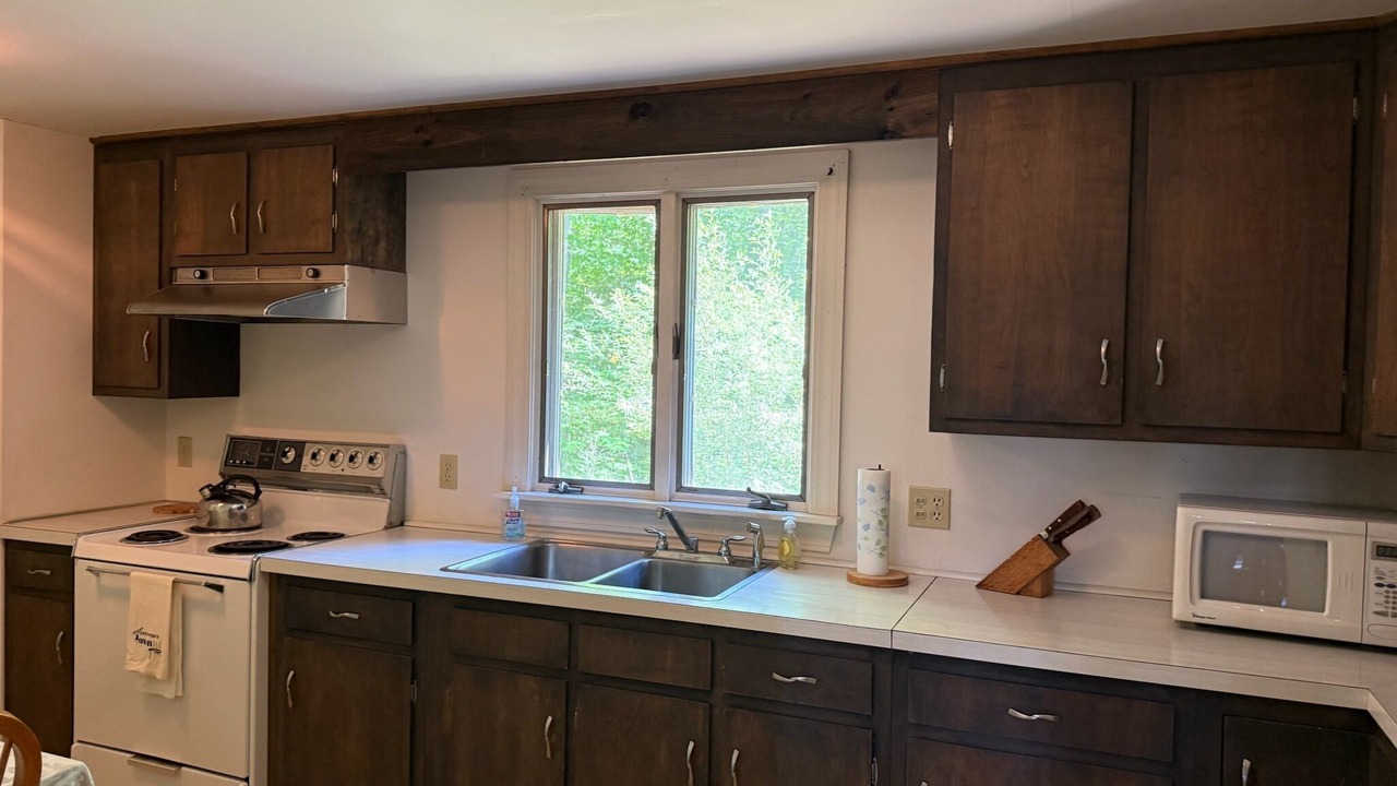 Photo of Kitchen in Alton