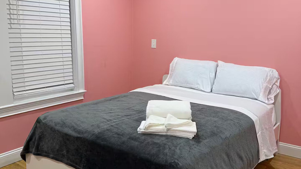 Photo of Bedroom in Medway