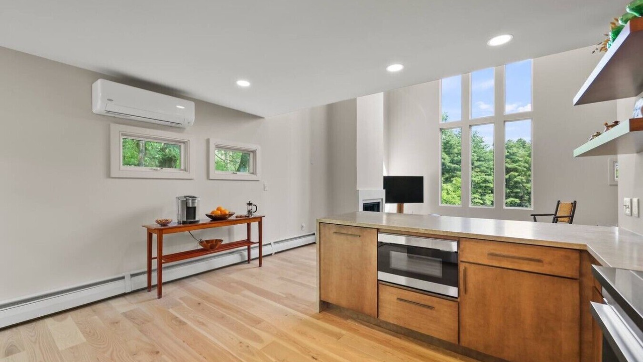 Photo of Kitchen in West Stockbridge