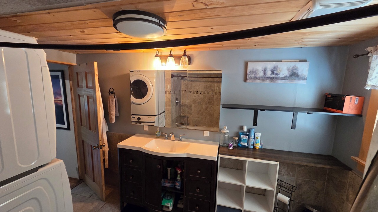 Photo of Bathroom in Middleton