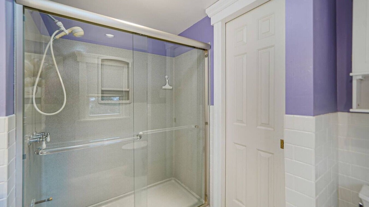 Photo of Bathroom in Asharoken