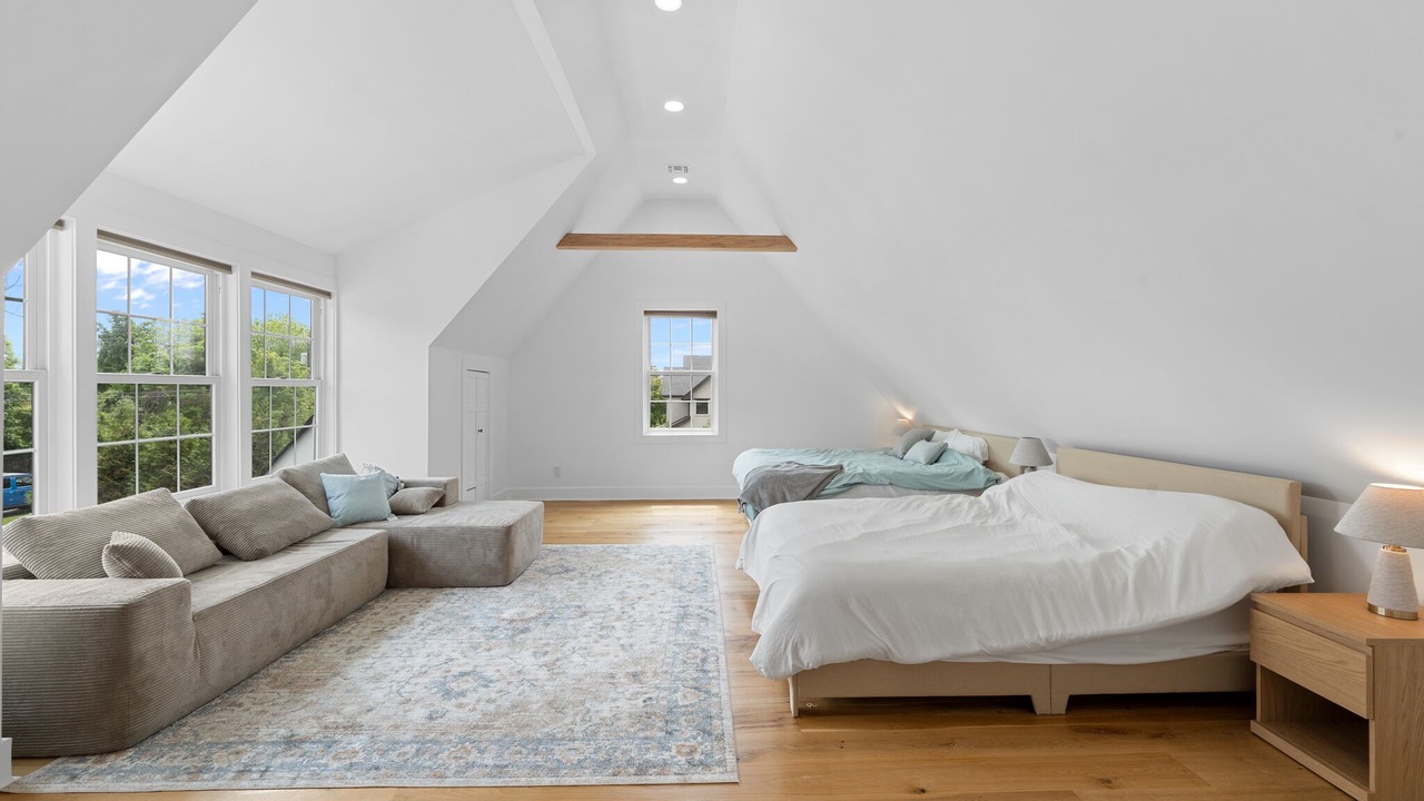 Photo of Bedroom in Greenport