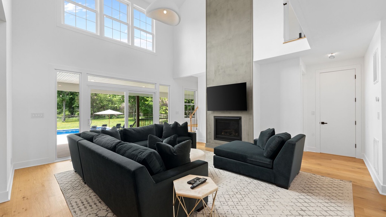 Photo of Livingroom in Greenport