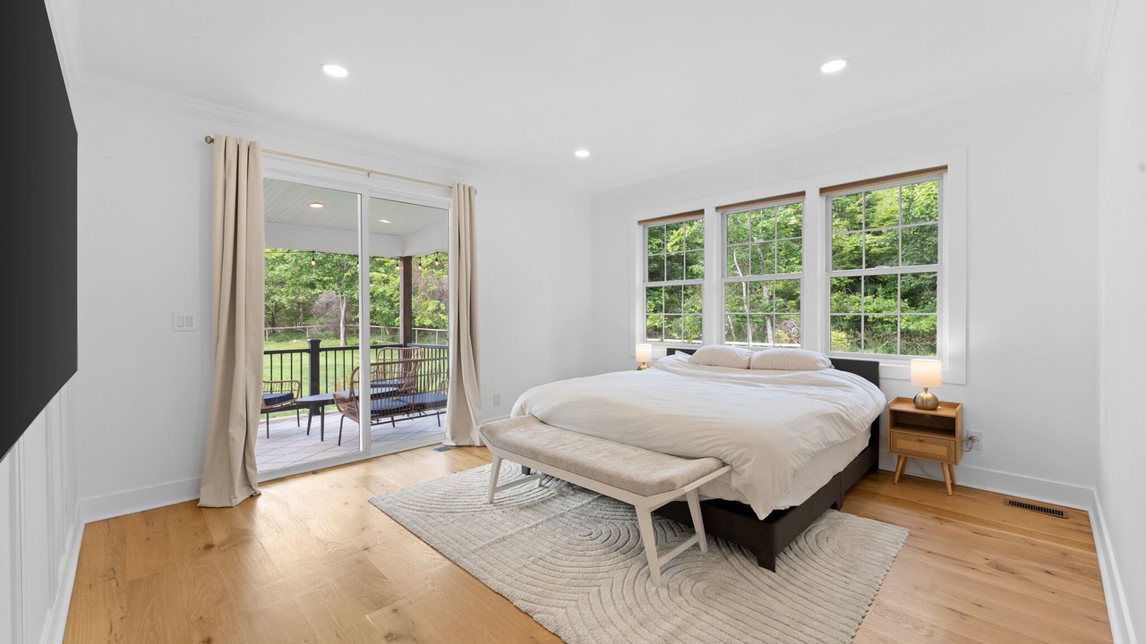 Photo of Bedroom in Greenport