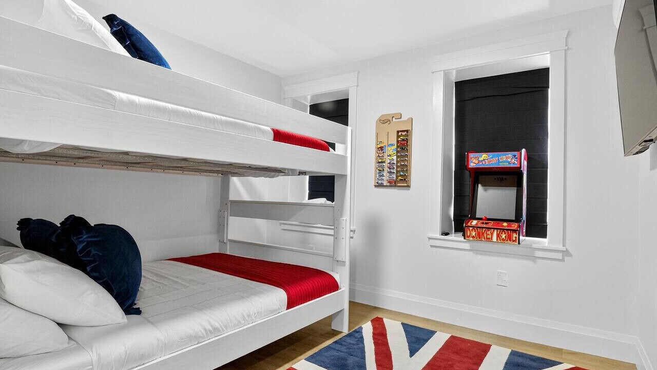 Photo of Bedroom in Inman Square