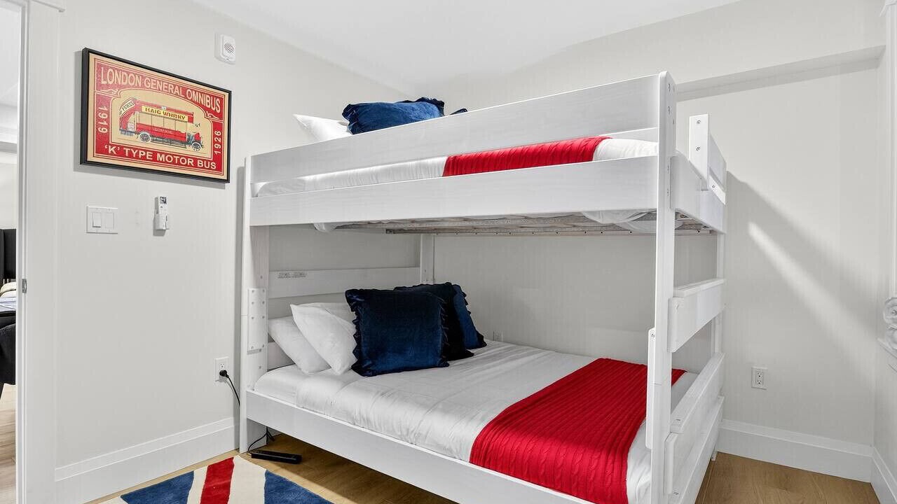 Photo of Bedroom in Inman Square