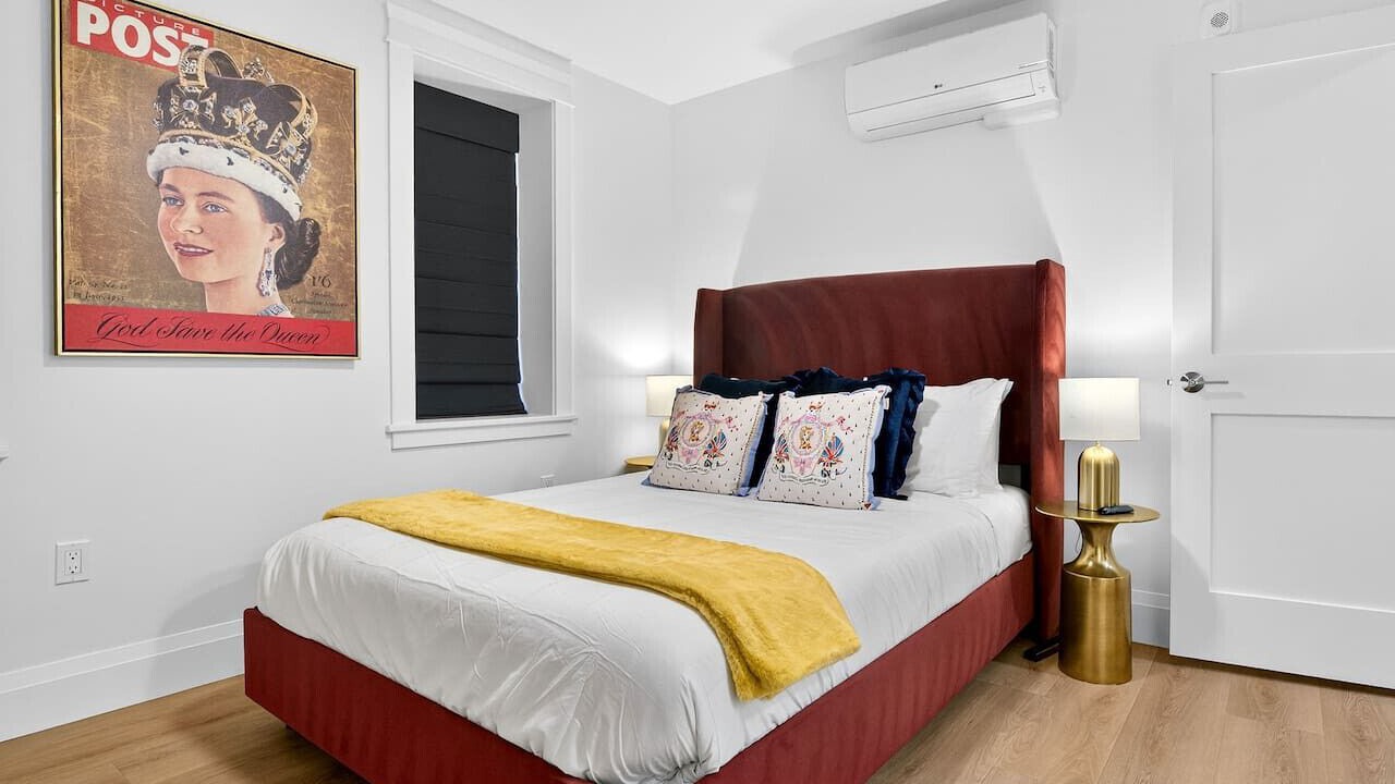 Photo of Bedroom in Inman Square