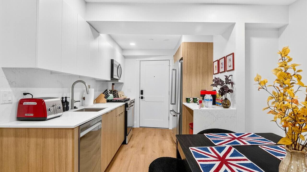 Photo of Kitchen in Inman Square