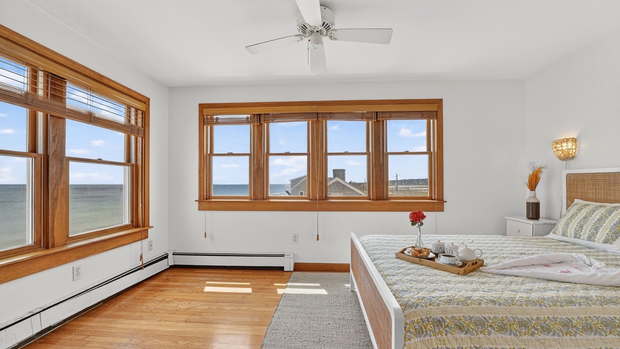 Photo of Bedroom in Greenbush