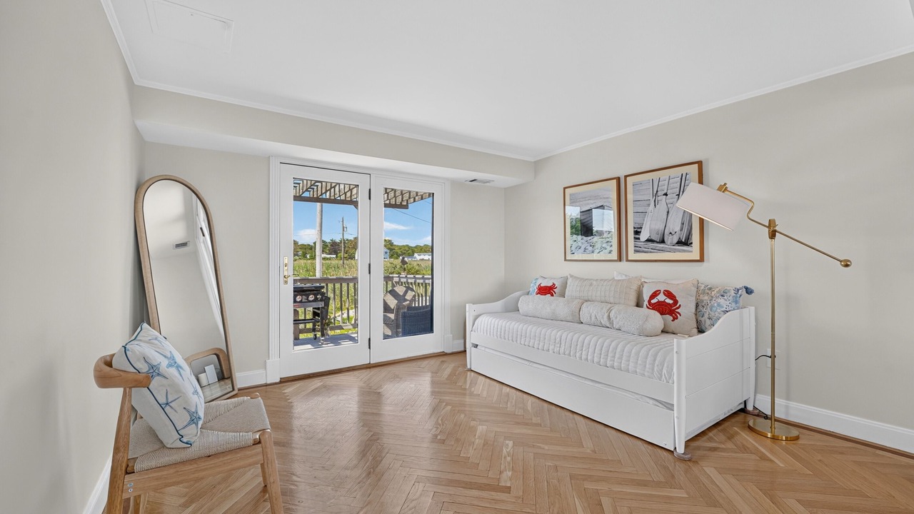 Photo of Livingroom in Scituate