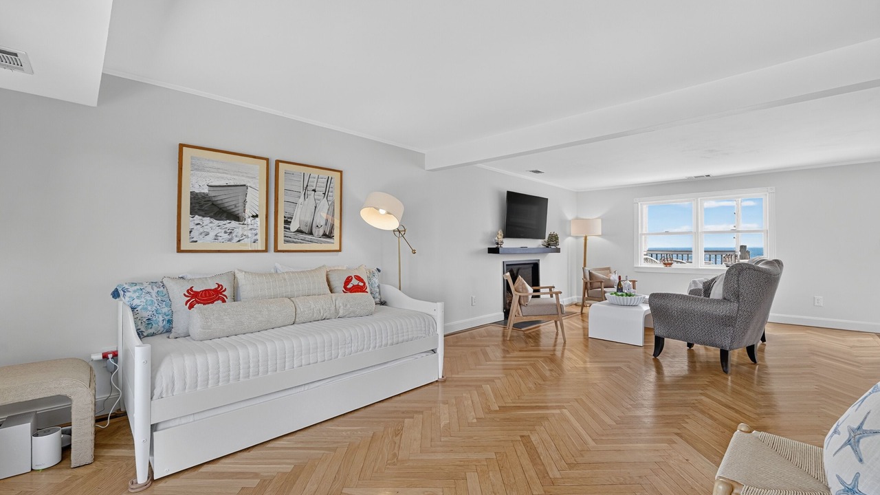 Photo of Livingroom in Scituate