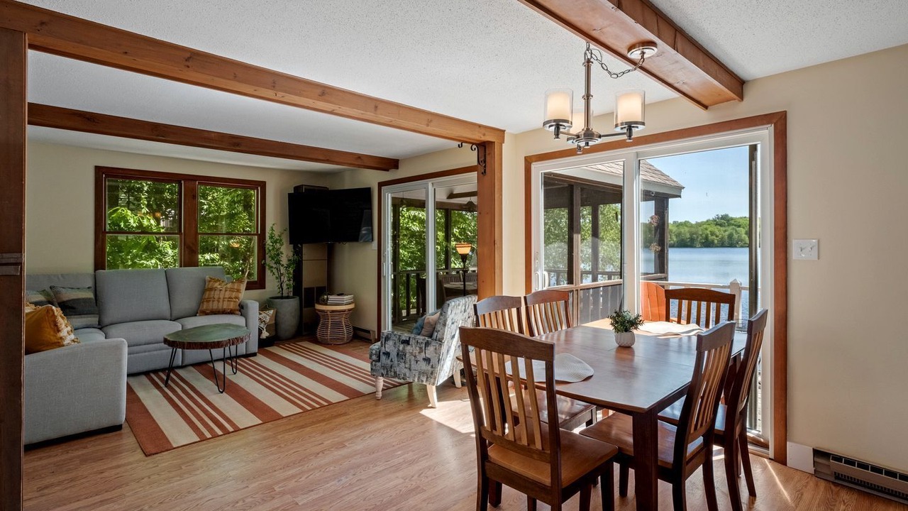 Photo of Livingroom in Locke Lake Colony