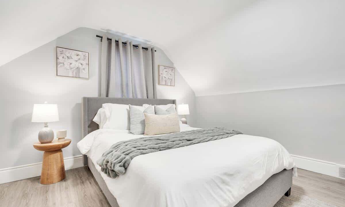 Photo of Bedroom in Niagara Falls