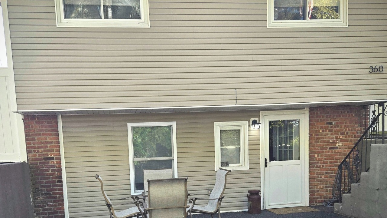 Photo of Patio Balcony in Lake Ronkonkoma