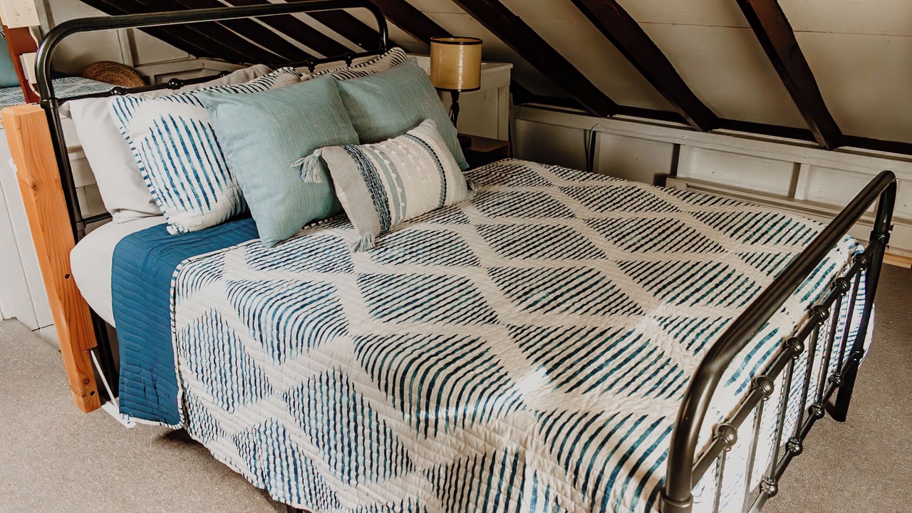Photo of Bedroom in Old Lyme
