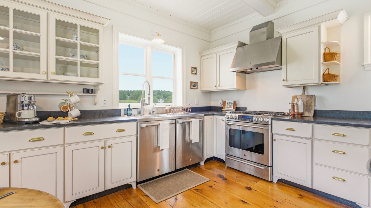 Photo of Kitchen in Kennebunk