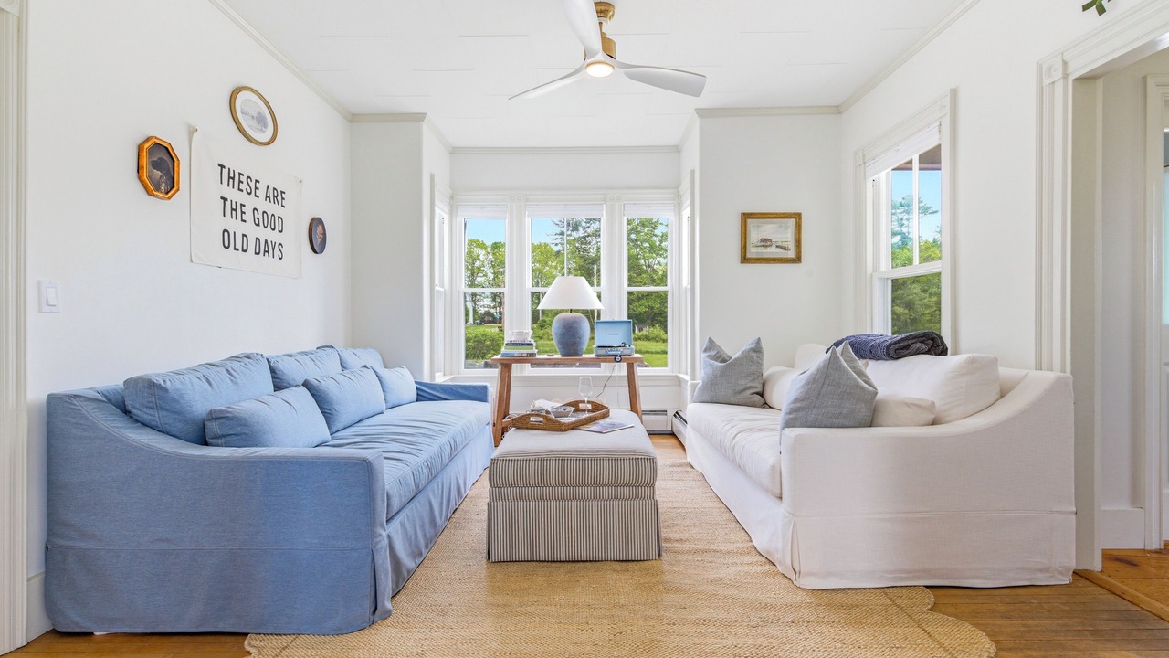 Photo of Livingroom in Kennebunk