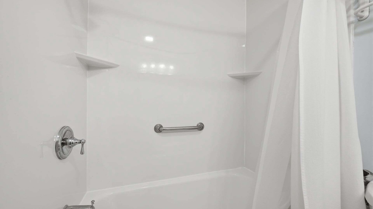 Photo of Bathroom in Mews Village