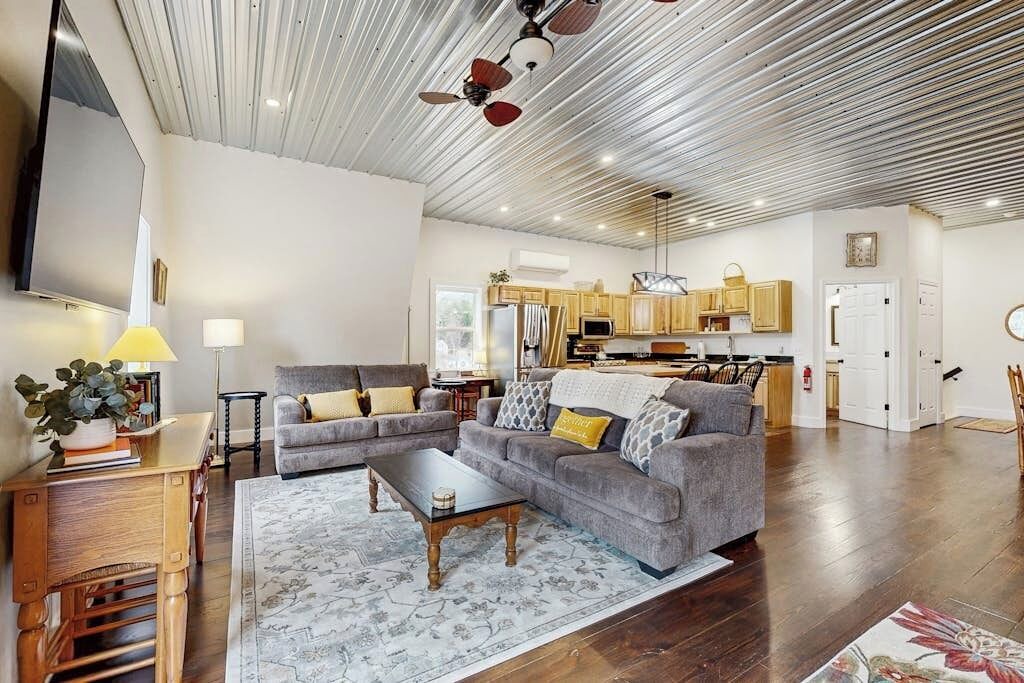 Photo of Livingroom in Littleton