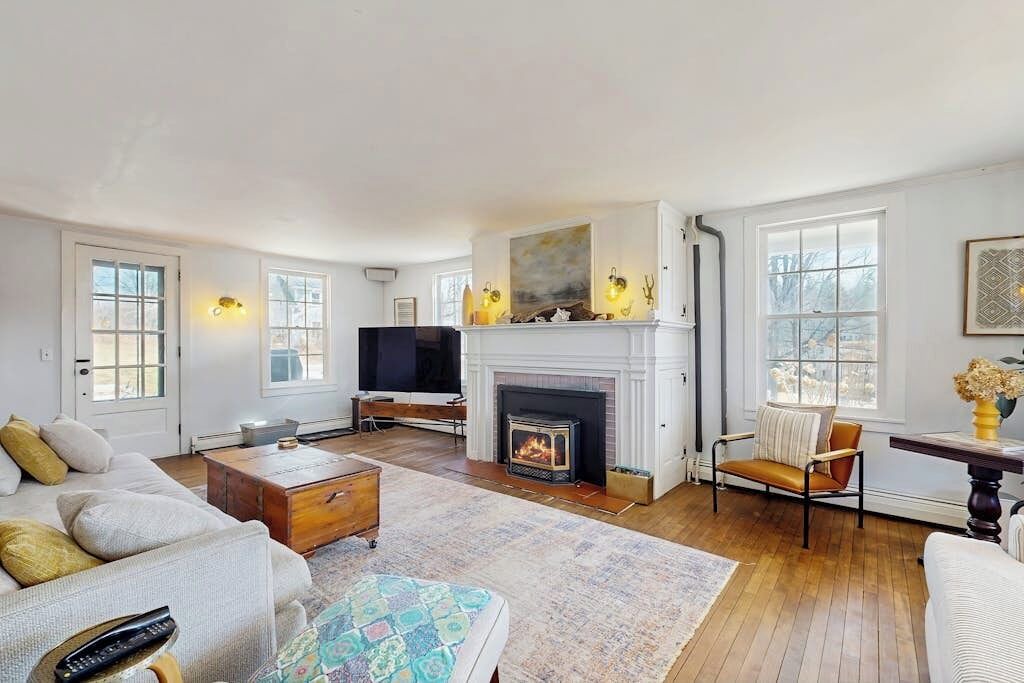 Photo of Livingroom in Waterbury