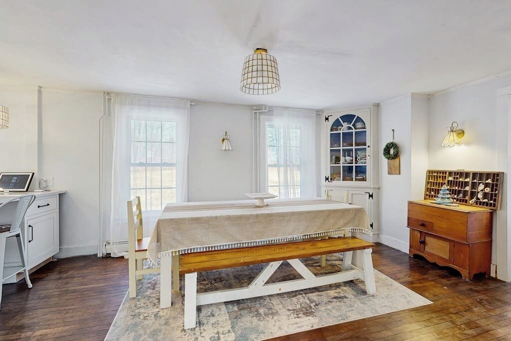 Photo of Bedroom in Waterbury
