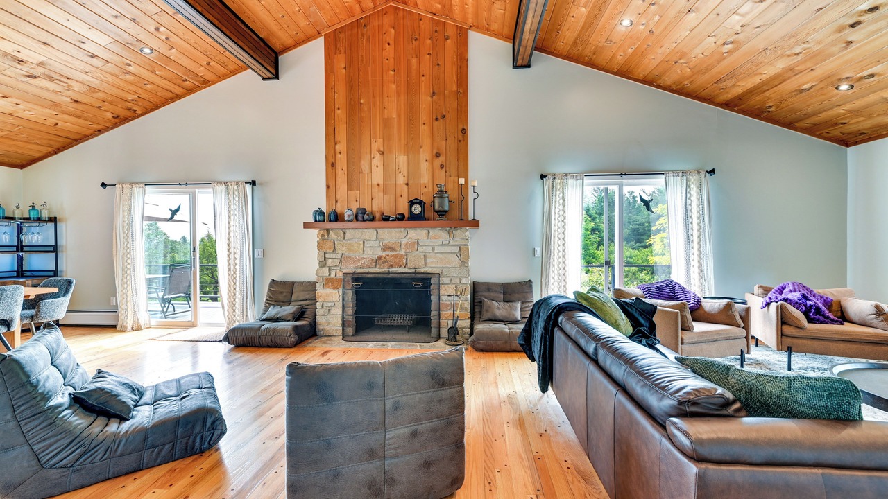 Photo of Livingroom in Richmond