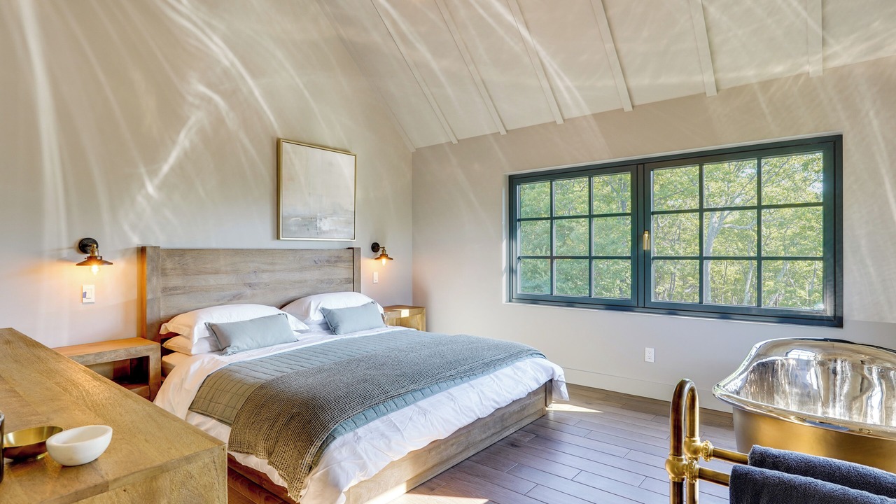 Photo of Bedroom in Hyde Park