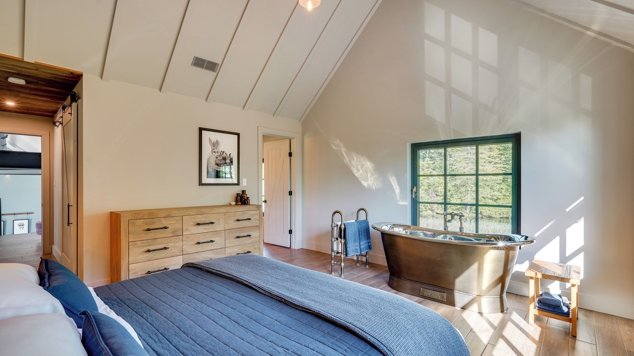 Photo of Bedroom in Hyde Park