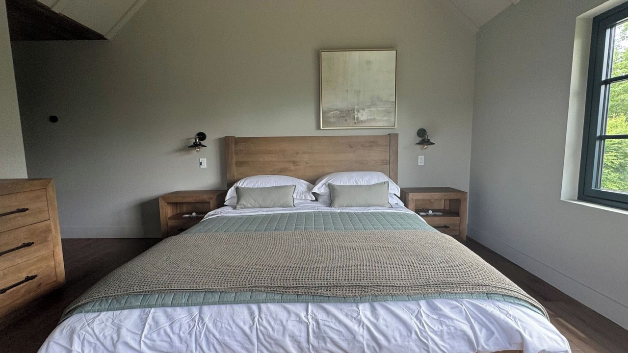 Photo of Bedroom in Hyde Park