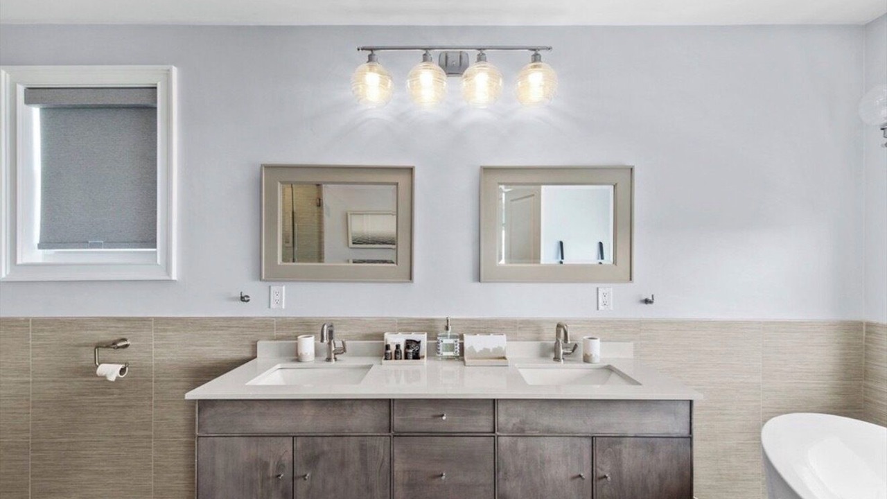 Photo of Bathroom in Brant Rock