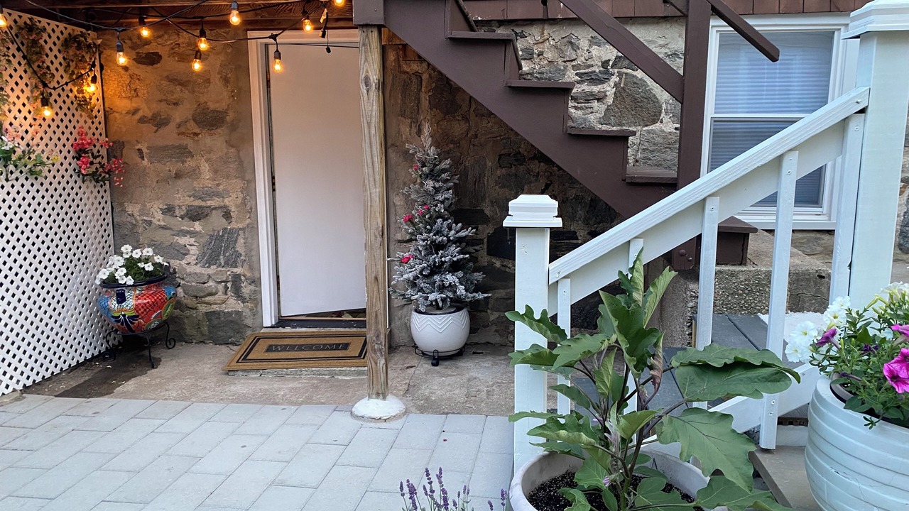 Photo of Outdoor in New London