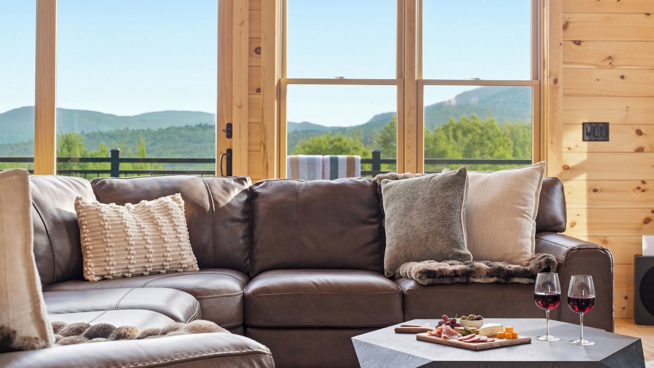 Photo of Livingroom in Bethel