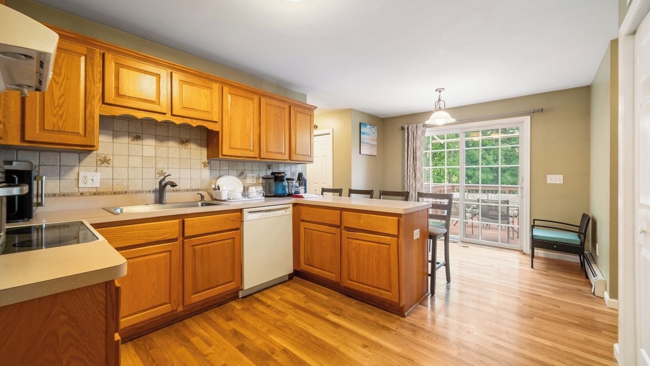 Photo of Kitchen in Gaylordsville